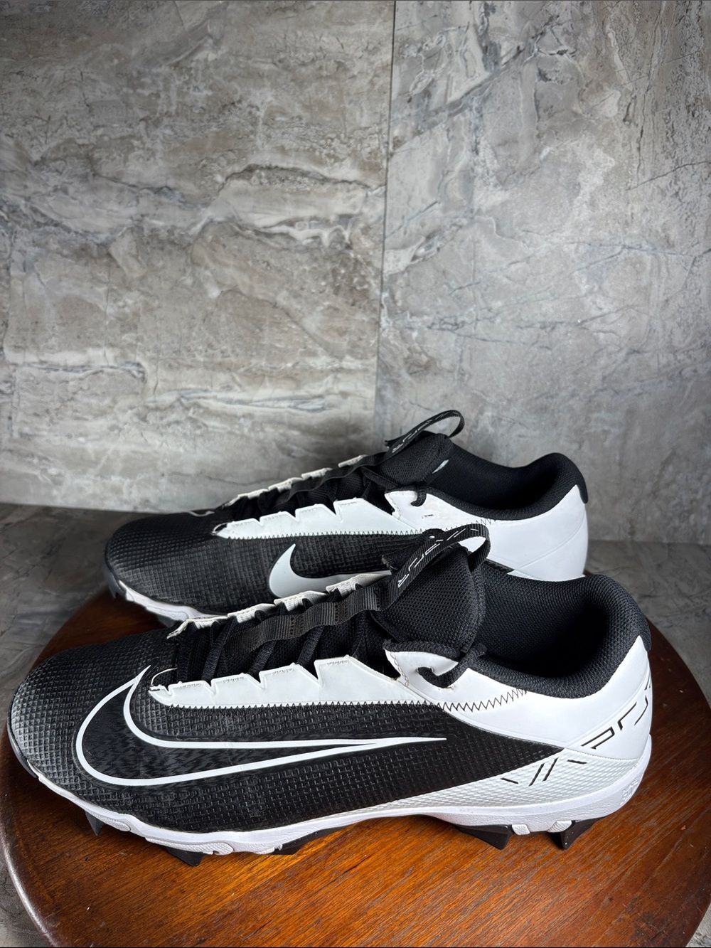 Nike Vapor Edge Shark 2 Men’s Size 13 Black/White Cleats
